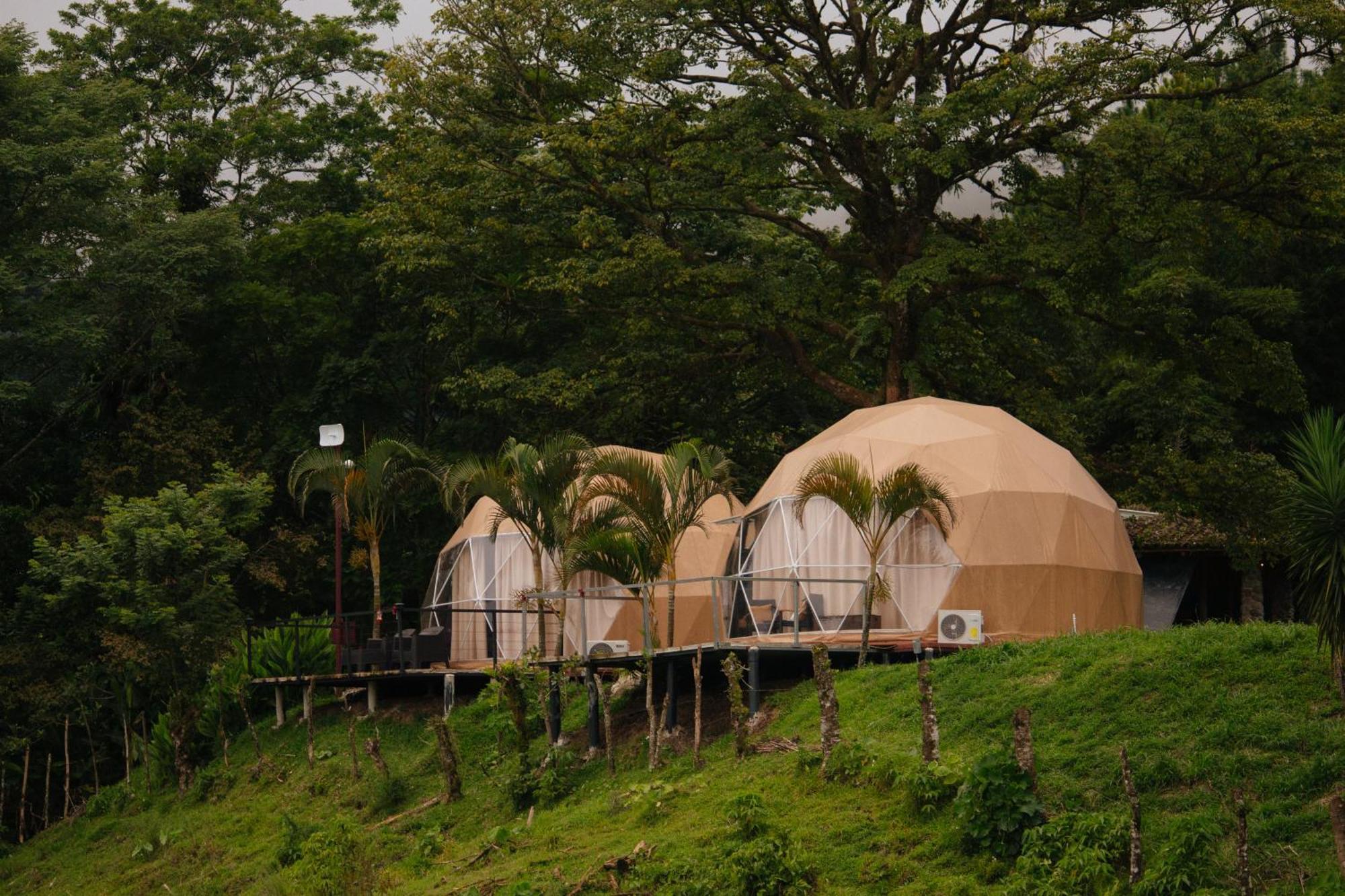 Отель Pura Vista Glamping El Castillo Экстерьер фото