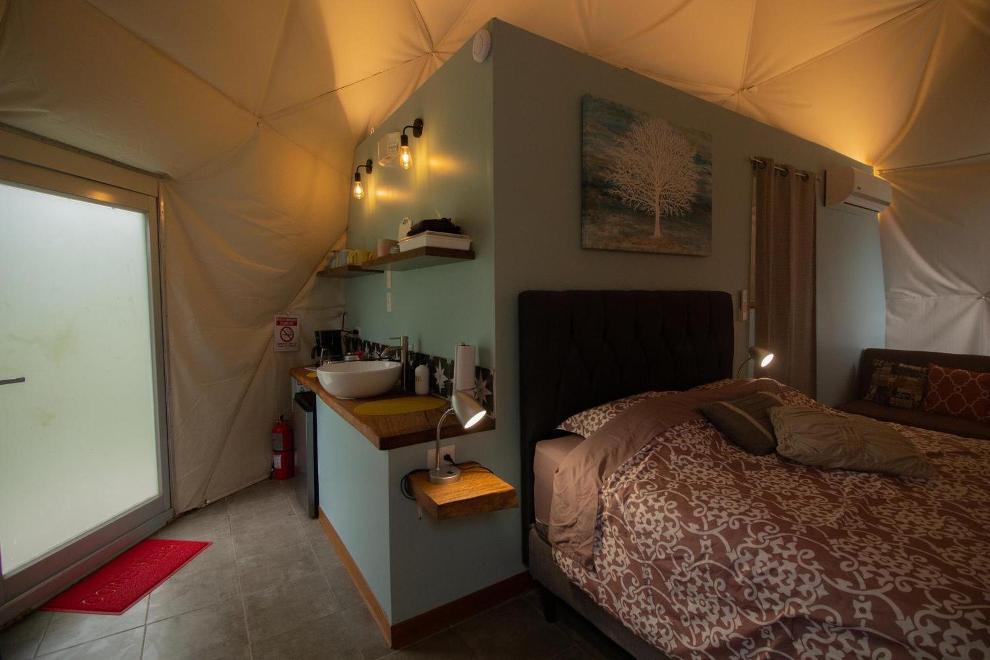 Отель Pura Vista Glamping El Castillo Экстерьер фото